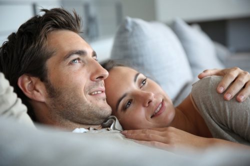Découvrez-les-10-secrets-pour-garder-votre-femme-heureuse-40-ans-et-plus-3